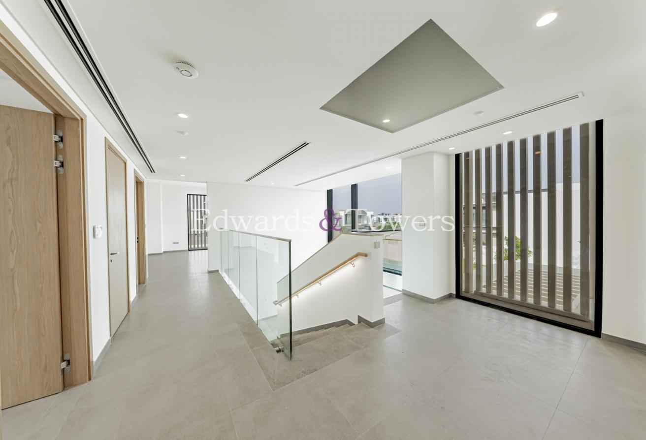 Luxury 5 Bd+M | Type C1 | Premium Upgraded Villa photo 11