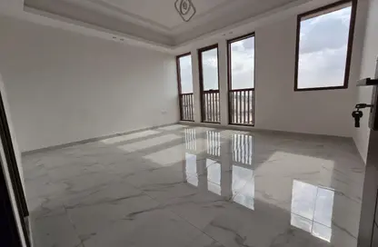 شقة - غرفة نوم - 2 حمامات للايجار في 3 المويهات - المويهات - عجمان