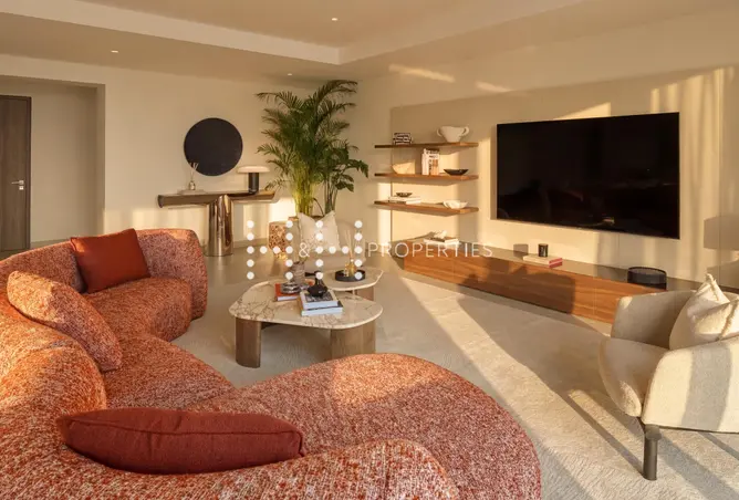 156016438 - Property Image 3