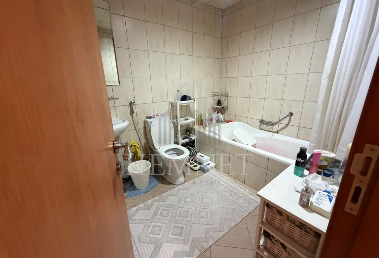 Large 1BHK | 2 Balconies | Fully Furnished photo 10