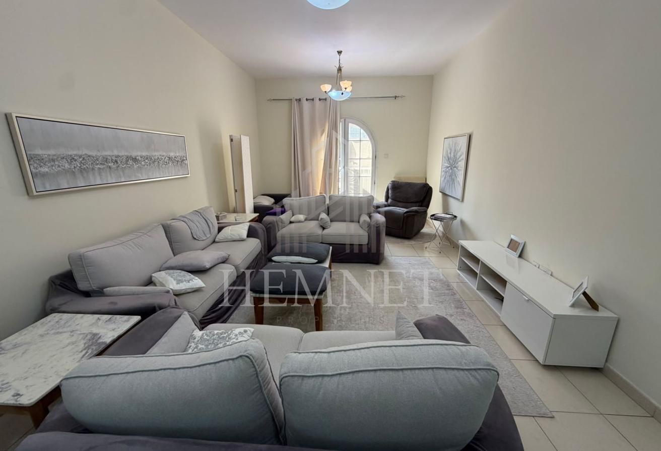 Large 1BHK | 2 Balconies | Fully Furnished photo 2
