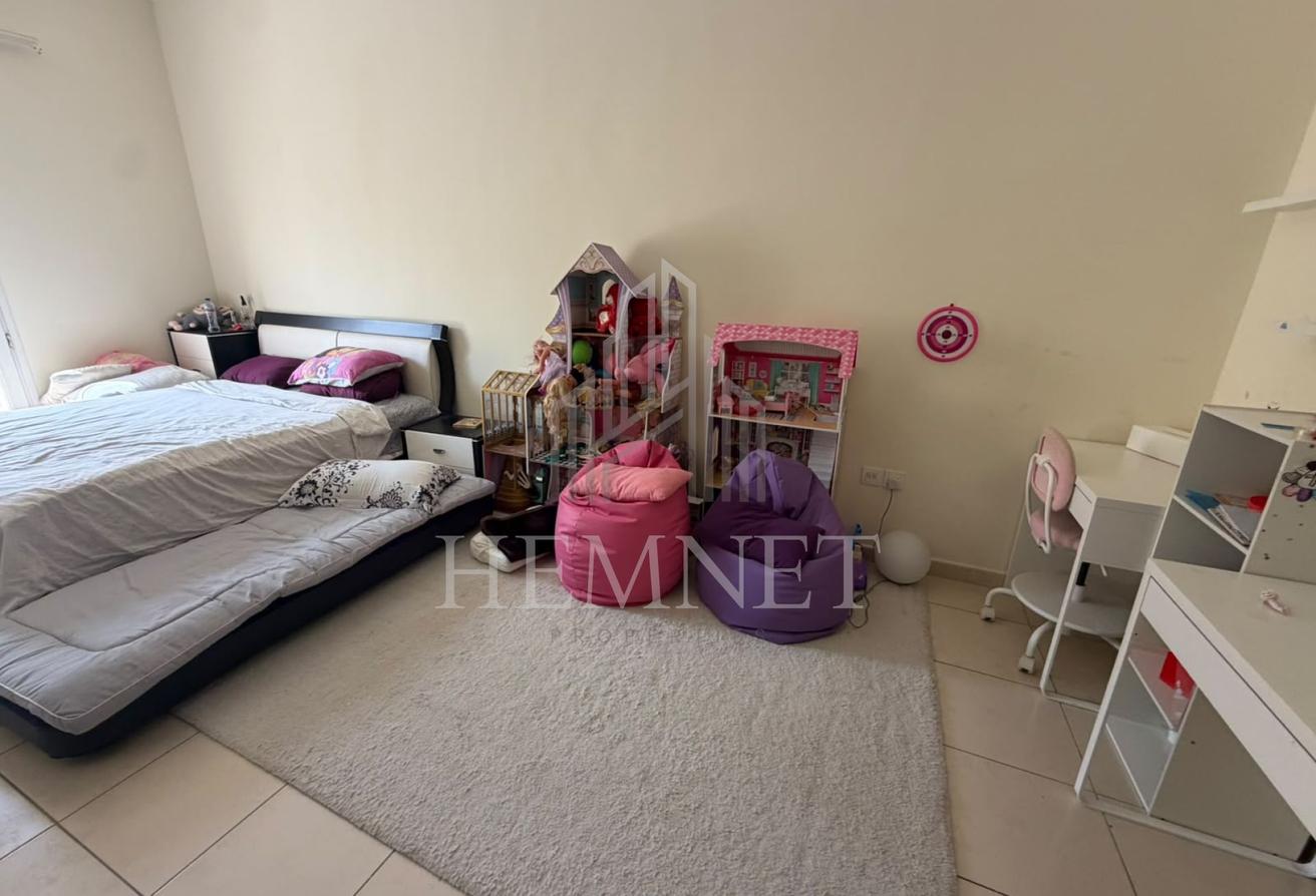 Large 1BHK | 2 Balconies | Fully Furnished photo 9