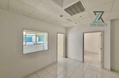 Office Space - Studio - 1 for rent in API Al Diyafah Building - Jumeirah 1 - Jumeirah - Dubai Office Space - Studio - 1 for rent in API Al Diyafah Building - Jumeirah 1 - Jumeirah - Dubai