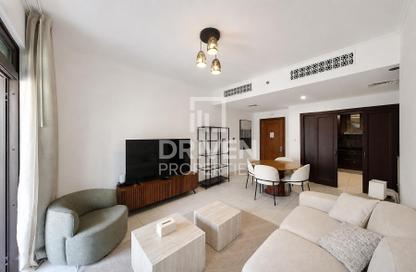Apartment - 1 - 2 for rent in Yansoon 2 - Yansoon - Old Town - Downtown Dubai - Dubai