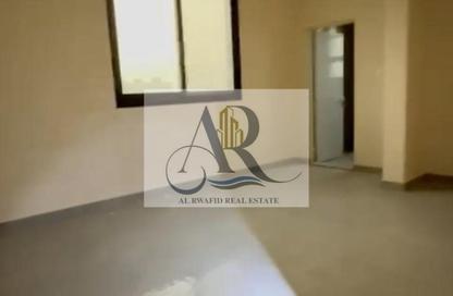 سكن عمال - استوديو - 8 حمامات للايجار في الجرف 2 - الجرف - عجمان وسط المدينة - عجمان
