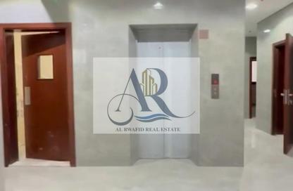 سكن عمال - استوديو - 8 حمامات للايجار في الجرف 2 - الجرف - عجمان وسط المدينة - عجمان