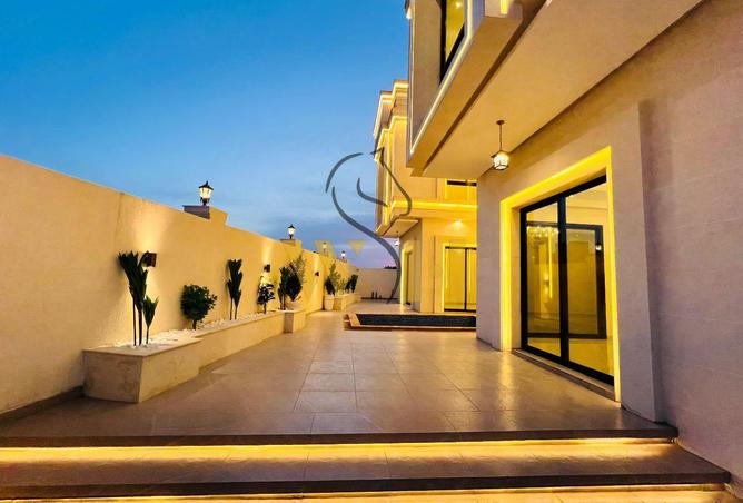 111843290 - Property Image 2