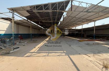 Warehouse - Studio - 1 for rent in Umm Ramool 109 - Umm Ramool - Dubai