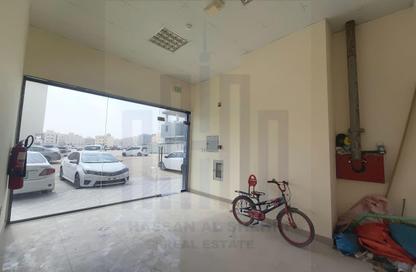 Shop - Studio for rent in Fire Station Road - Muwaileh - Sharjah