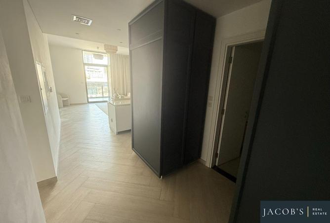 103701480 - Property Image 3