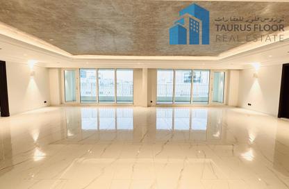Apartment - 3 Bedrooms - 3 Bathrooms for rent in Jood Residence Plaza - Al Muraqqabat - Deira - Dubai