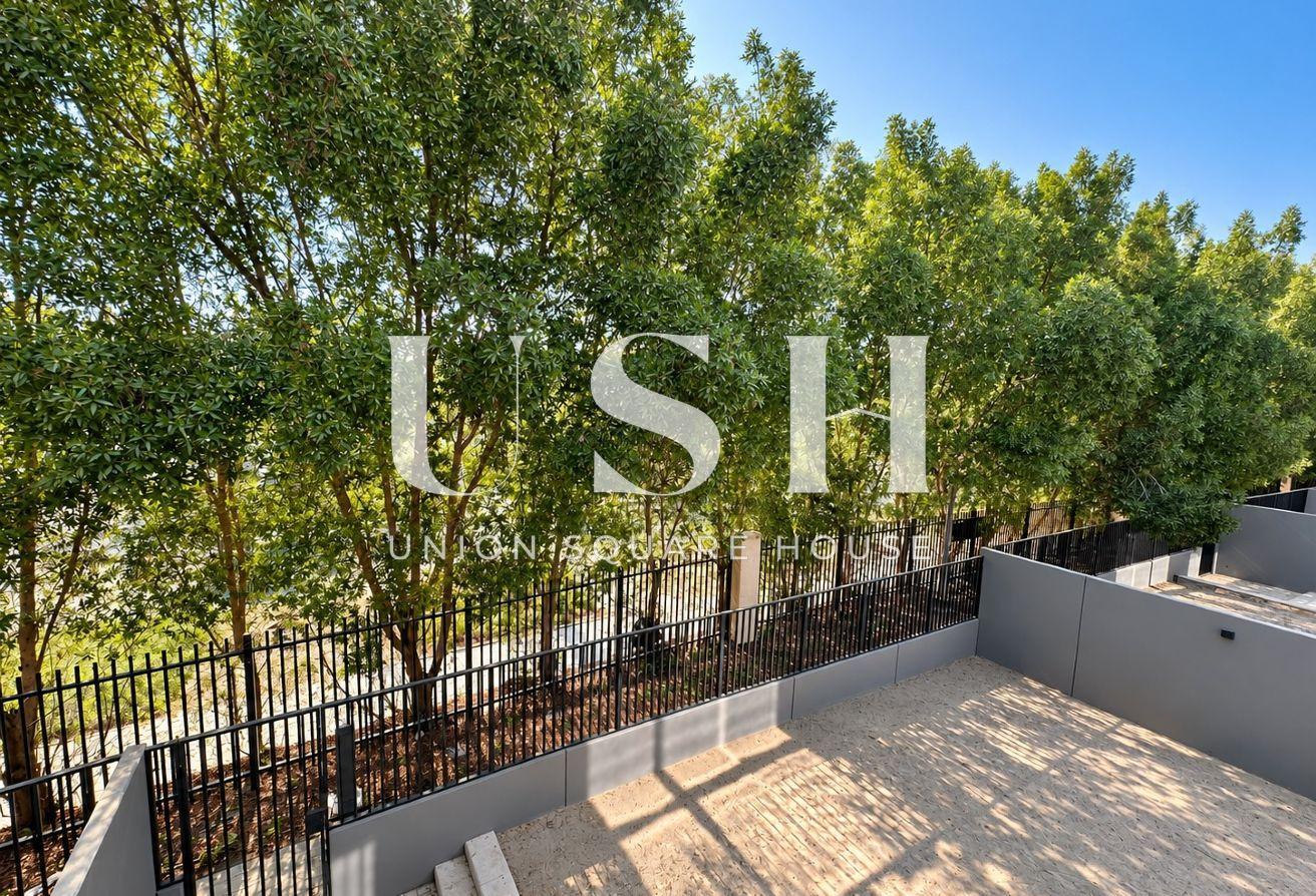 Newly Handed Over | Larger Plot | White Goods photo 12