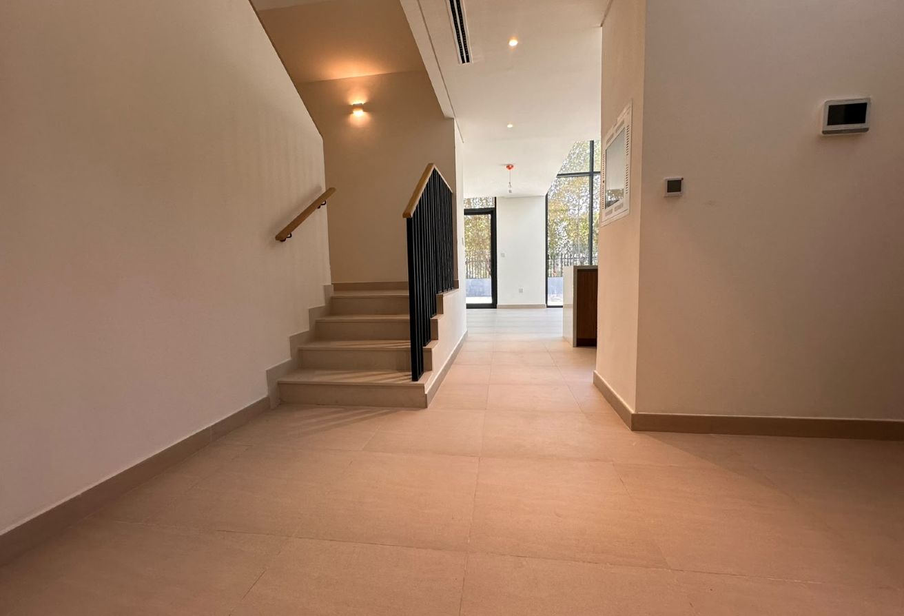 4 bedroom villa in Mudon Al Ranim 6, Mudon: 7