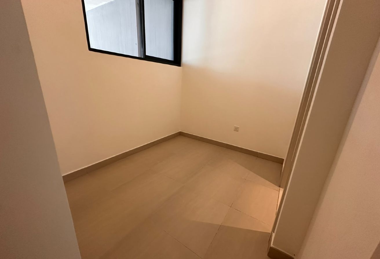 4 bedroom villa in Mudon Al Ranim 6, Mudon: 6
