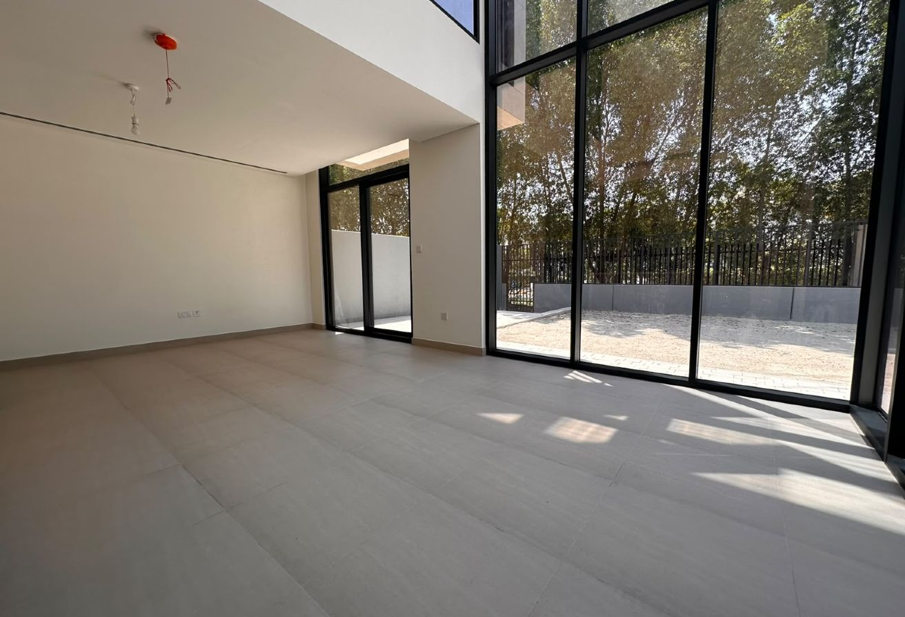 4 bedroom villa in Mudon Al Ranim 6, Mudon: 5