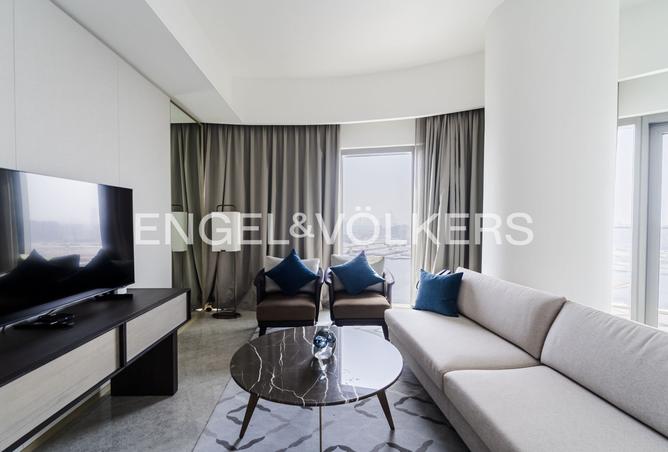 Sea and Skyline View | Mid Floor | Vacant photo 3