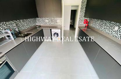 Apartment - 2 Bedrooms - 3 Bathrooms for sale in Tiraz 2 - Aljada - Sharjah Apartment - 2 Bedrooms - 3 Bathrooms for sale in Tiraz 2 - Aljada - Sharjah