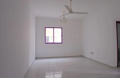 Apartment - 1 Bedroom - 1 Bathroom for rent in Al Butina 9 Building - Al Butina - Sharjah