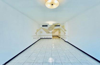 Apartment - 2 Bedrooms - 3 Bathrooms for rent in Al Mankhool - Bur Dubai - Dubai