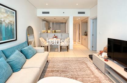 Apartment - 1 - 2 for sale in Seven Palm - Palm Jumeirah - Dubai Apartment - 1 - 2 for sale in Seven Palm - Palm Jumeirah - Dubai