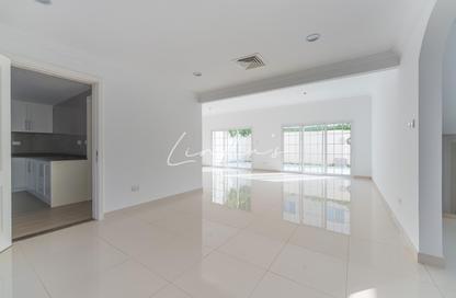 Villa - 4 - 5 for rent in Al Barsha 1 Villas - Al Barsha 1 - Al Barsha - Dubai