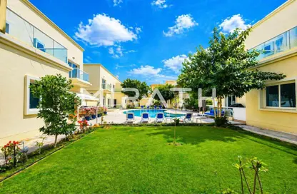 فيلا - 4 غرف نوم - 6 حمامات للايجار في فلل جميرا 3 - جميرا 3 - جميرا - دبي