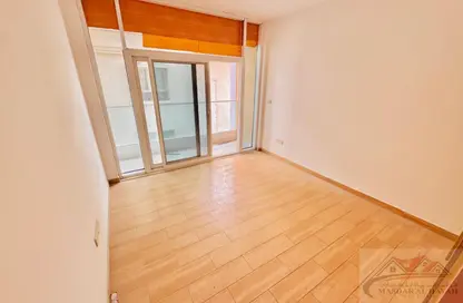 Apartment - 2 Bedrooms - 2 Bathrooms for rent in Muwaileh 29 Building - Muwaileh - Sharjah