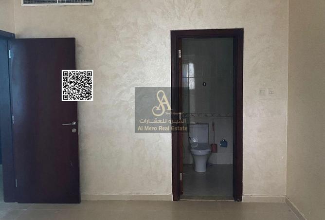 73136118 - Property Image 2