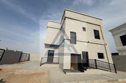 Villa - 4 - 6 for rent in Al Aweer 1 - Al Aweer - Dubai Villa - 4 - 6 for rent in Al Aweer 1 - Al Aweer - Dubai