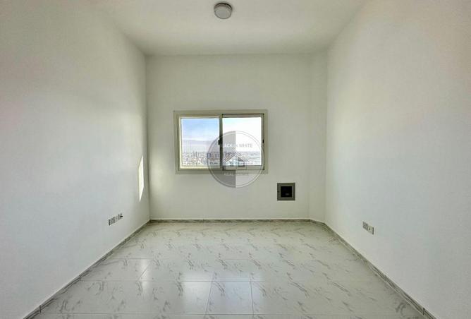 73112138 - Property Image 3