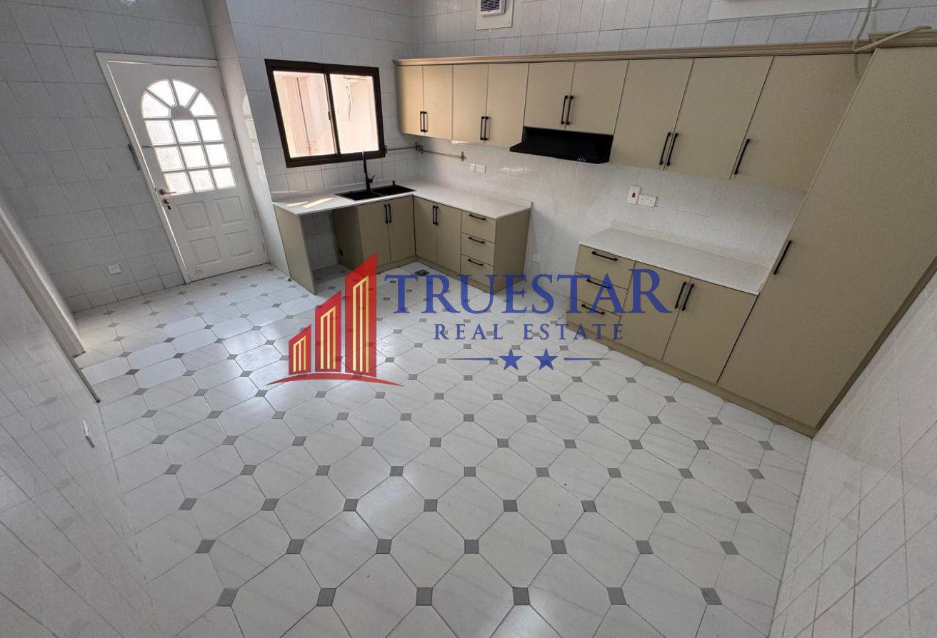 FULLY RENOVATED 5BR+MAIDS PRIVATE GARDEN VILLA photo 12