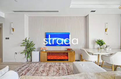 Apartment - 2 Bedrooms - 2 Bathrooms for sale in The 8 - The Crescent - Palm Jumeirah - Dubai