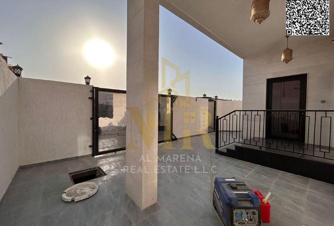 88734207 - Property Image 3