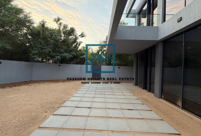 73168569 - Property Image 2