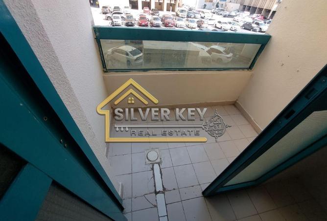 16267000 - Property Image 2