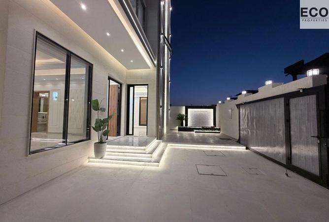 108176852 - Property Image 3