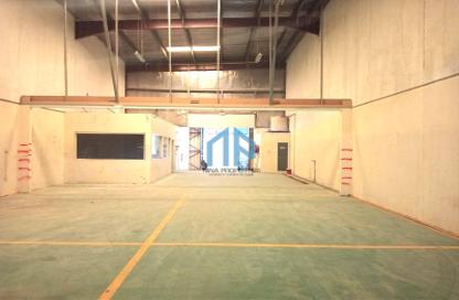 Warehouse - Studio - 1 for rent in Al Quoz Industrial Area 1 - Al Quoz Industrial Area - Al Quoz - Dubai