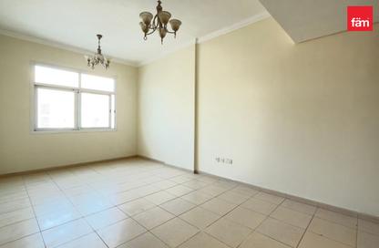 Apartment - 1 - 2 for sale in Mazaya 6 - Queue Point - Liwan - Dubai