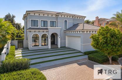 Villa - 5 Bedrooms - 7 Bathrooms for sale in Orange Lake - Jumeirah Golf Estates - Dubai