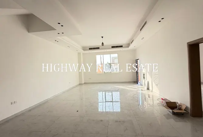 152858674 - Property Image 3