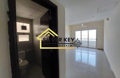 Apartment - 2 - 2 for rent in Abu Shagara building - Abu shagara - Sharjah