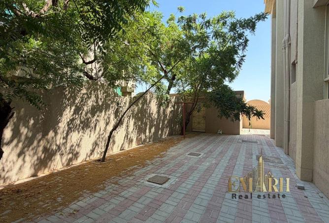 121547579 - Property Image 2