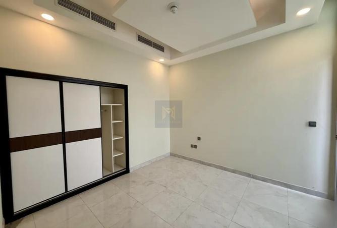 76587643 - Property Image 3