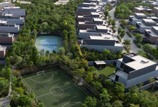 125182010 - Property Image 3