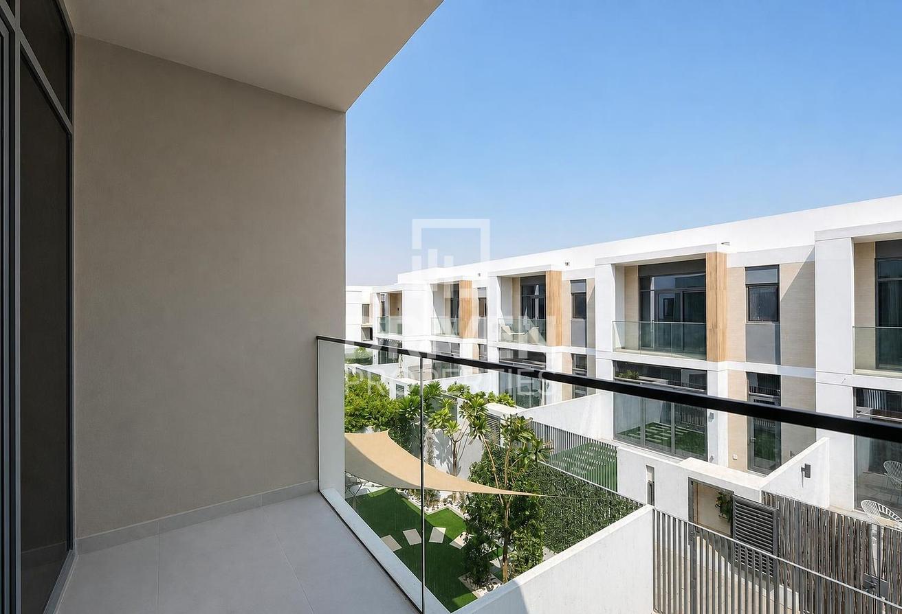Close to Pool | Prime Location | Newly Vacant photo 19
