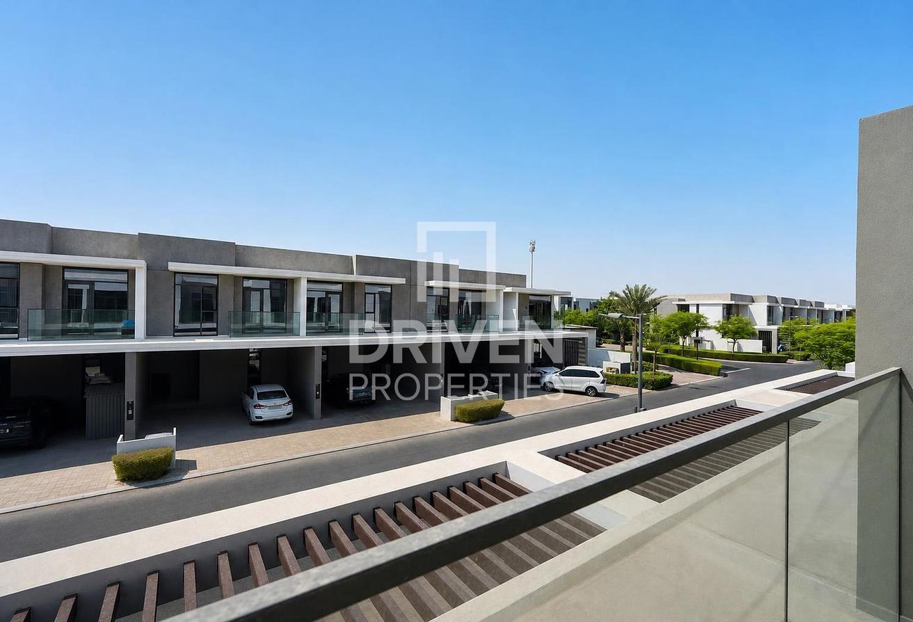 Close to Pool | Prime Location | Newly Vacant photo 22
