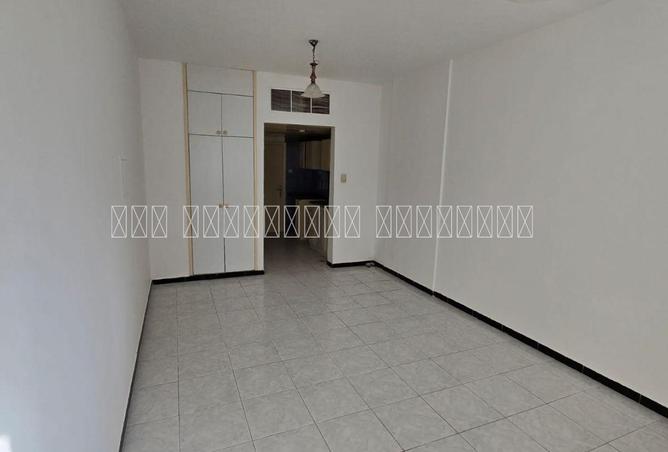 114599981 - Property Image 2