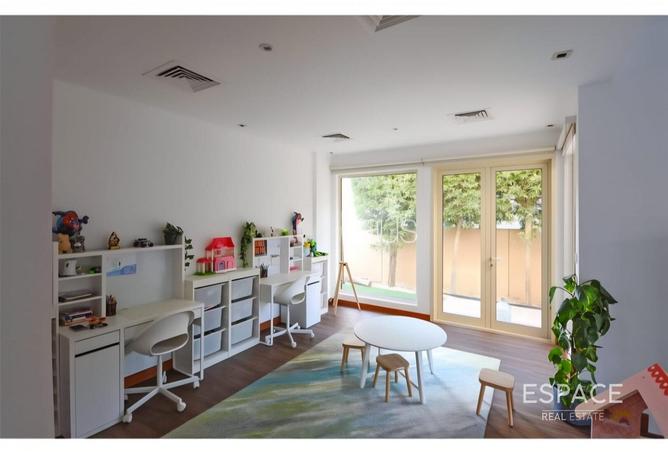 98683076 - Property Image 2
