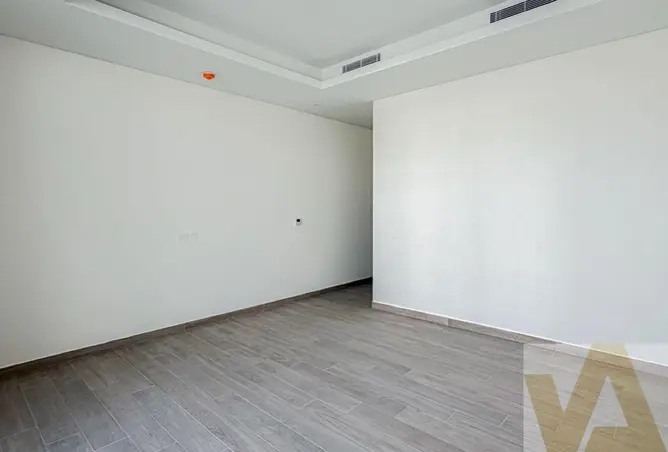 75022019 - Property Image 2