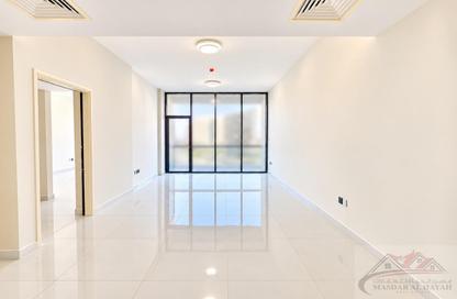Apartment - 2 - 3 for rent in Muwaileh 29 Building - Muwaileh - Sharjah